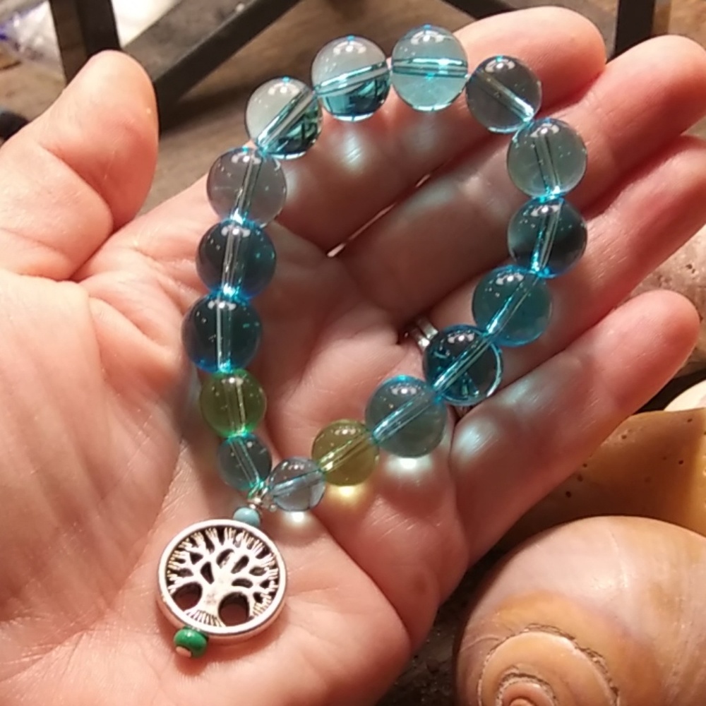 NWT Handmade 12mm Bead Tree of Life Bracelet - Picture 2 of 4